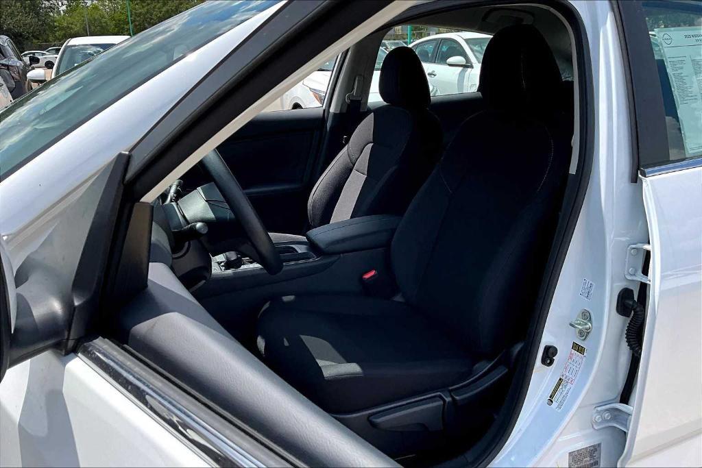 new 2025 Nissan Sentra car, priced at $20,985