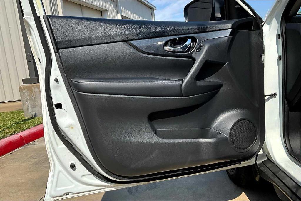 used 2018 Nissan Rogue car, priced at $7,295