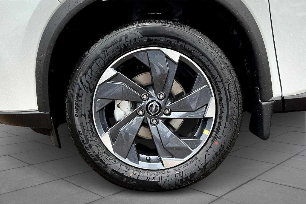 new 2025 Nissan Rogue car, priced at $29,450
