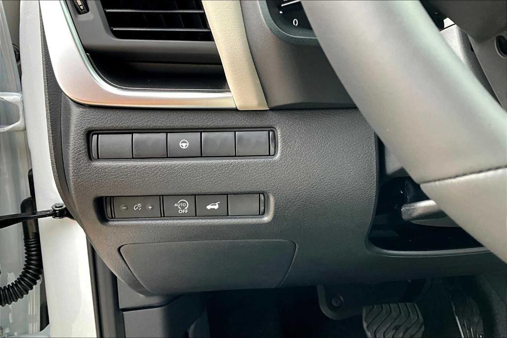 new 2025 Nissan Rogue car, priced at $29,450