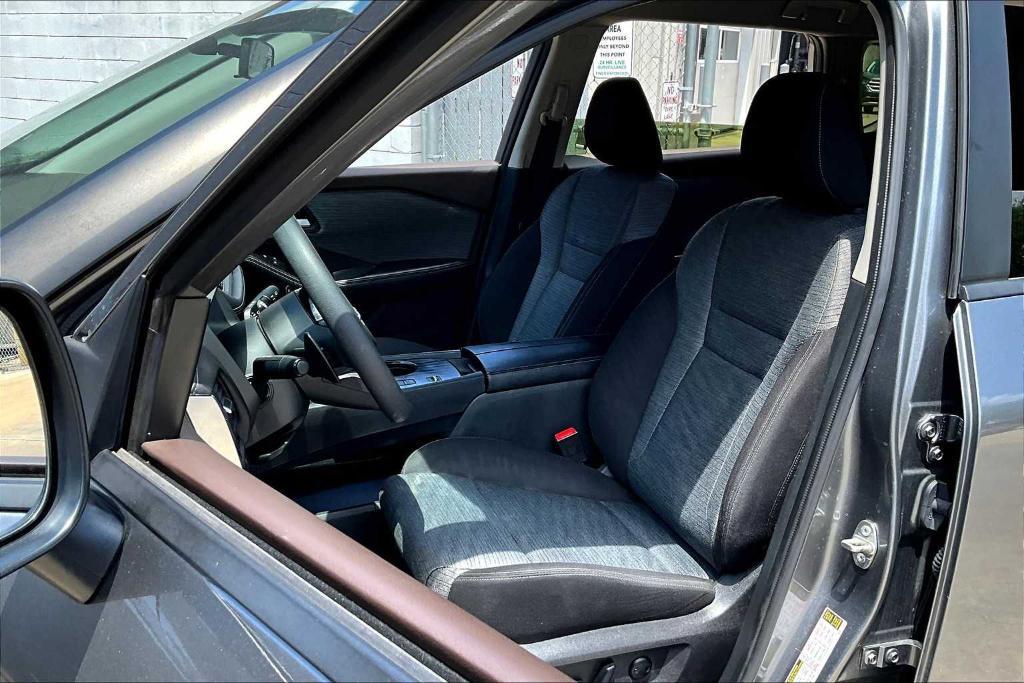 used 2023 Nissan Rogue car, priced at $23,395
