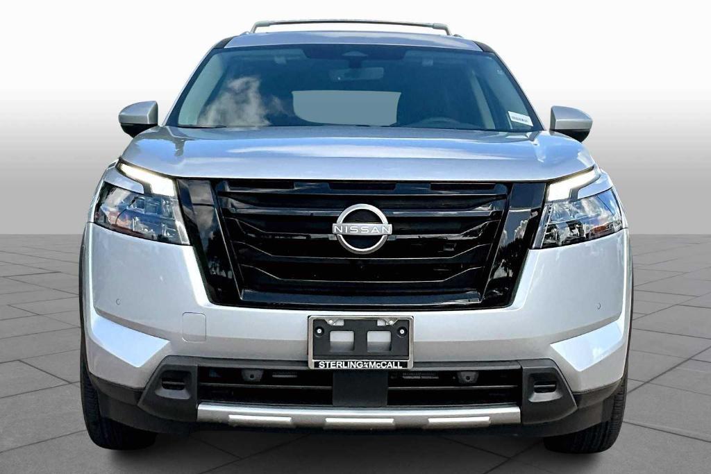 new 2025 Nissan Pathfinder car, priced at $44,255