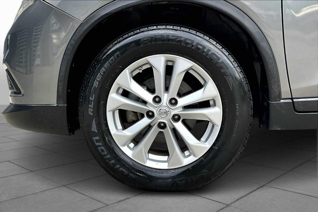 used 2016 Nissan Rogue car, priced at $12,395