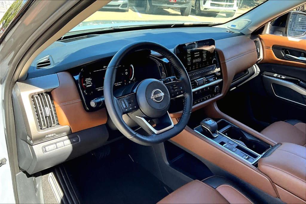 used 2024 Nissan Pathfinder car, priced at $35,995