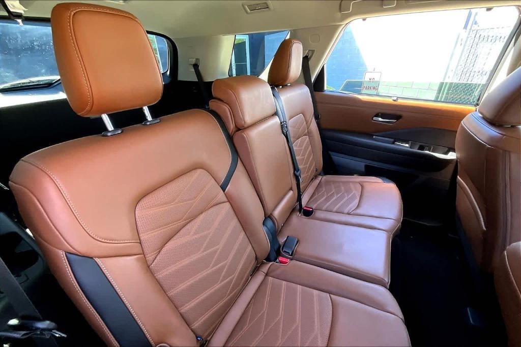 used 2024 Nissan Pathfinder car, priced at $35,995