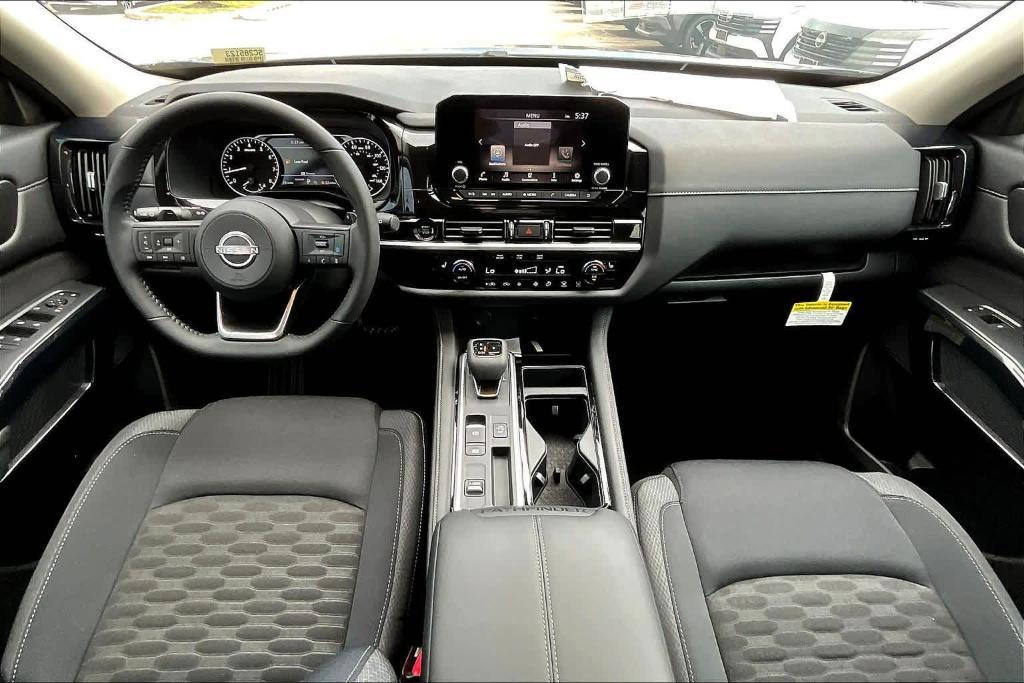 new 2025 Nissan Pathfinder car, priced at $32,925