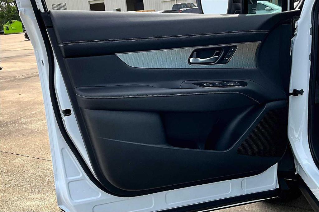 new 2025 Nissan Murano car, priced at $50,260