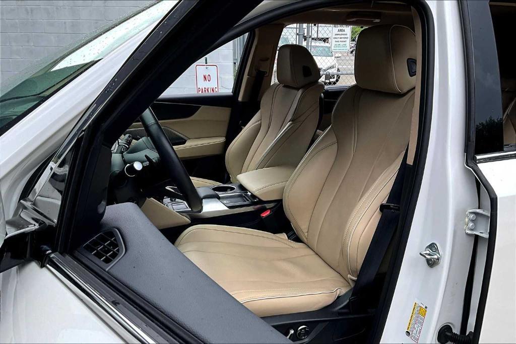 used 2023 Acura MDX car, priced at $46,500