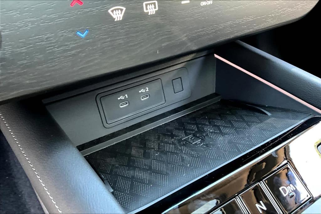 new 2025 Nissan Murano car, priced at $50,555