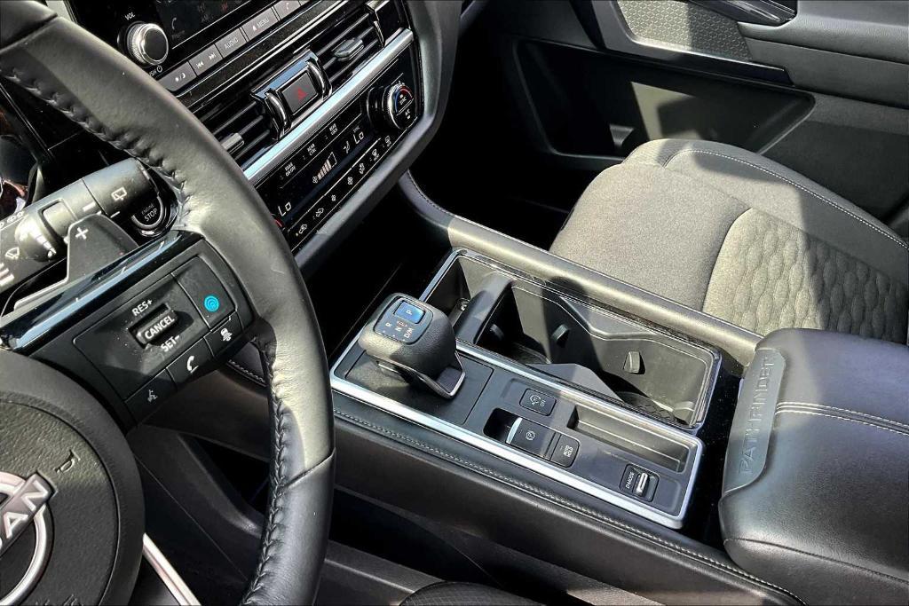 used 2022 Nissan Pathfinder car, priced at $25,295