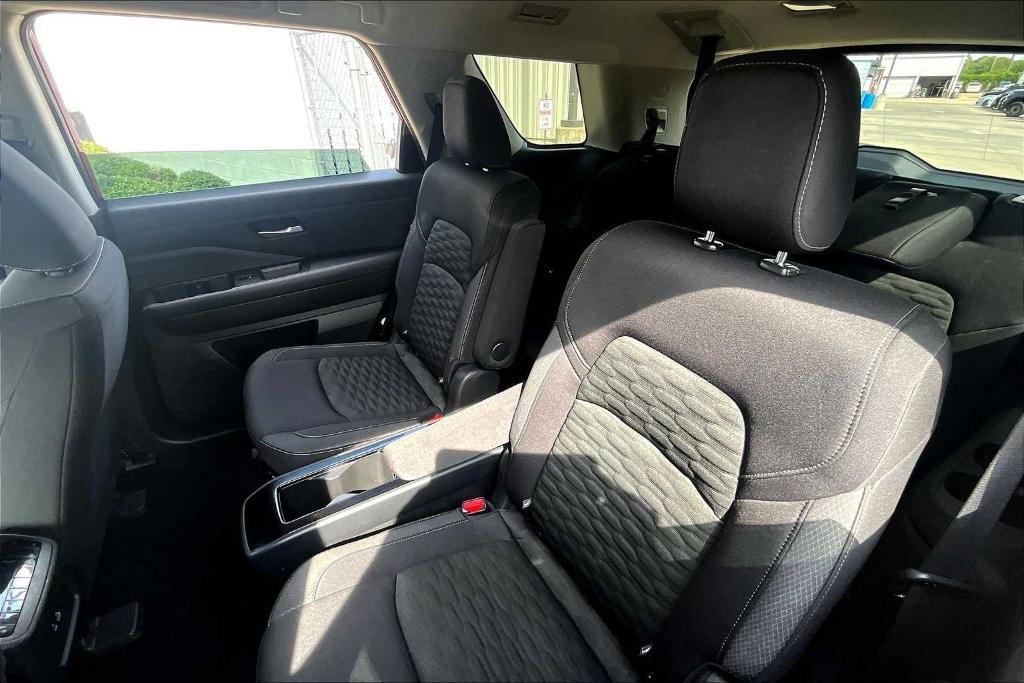 used 2022 Nissan Pathfinder car, priced at $25,295