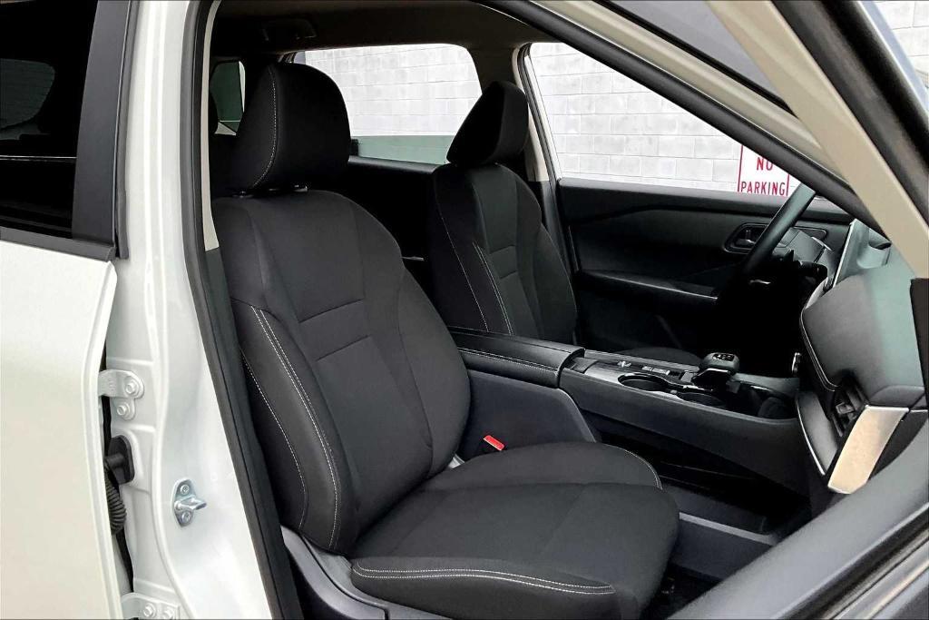 used 2024 Nissan Rogue car, priced at $22,295