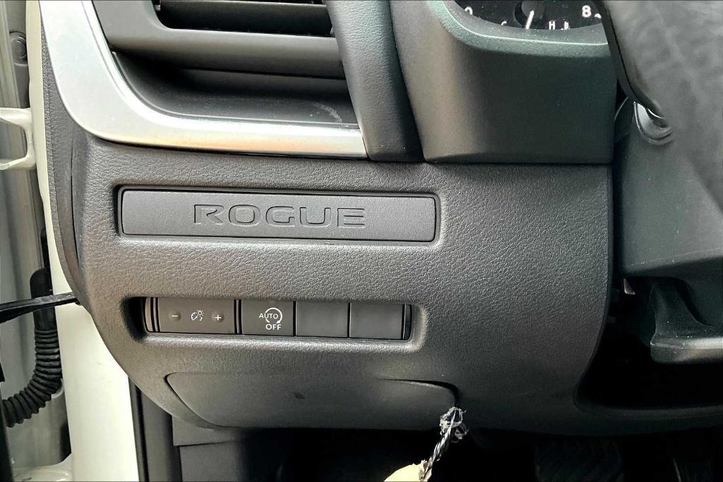 used 2024 Nissan Rogue car, priced at $22,395