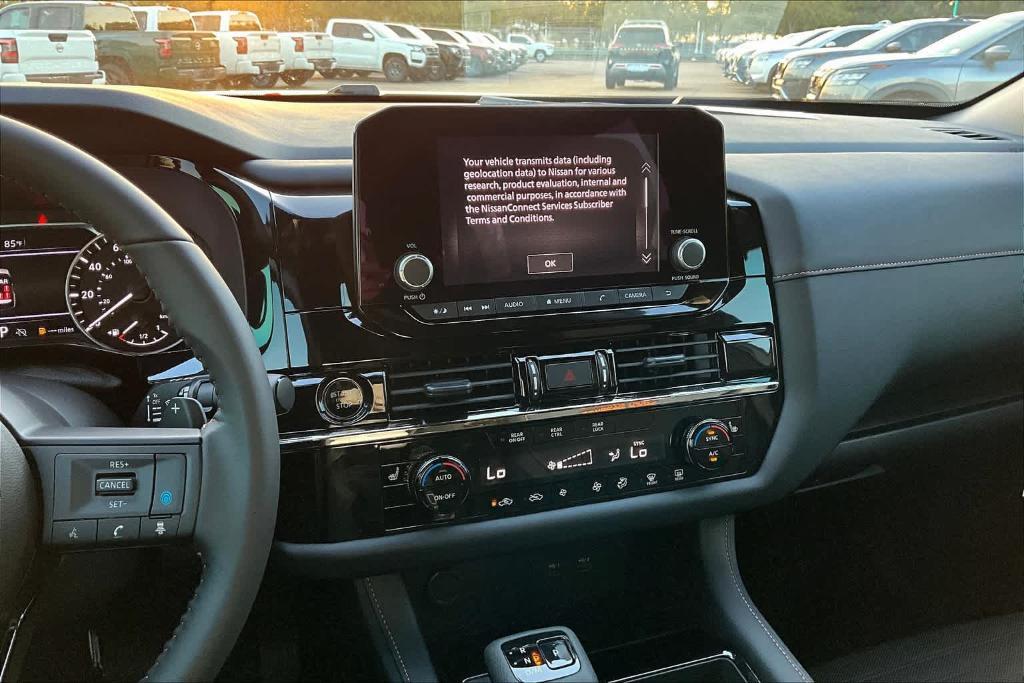 new 2025 Nissan Pathfinder car, priced at $45,650