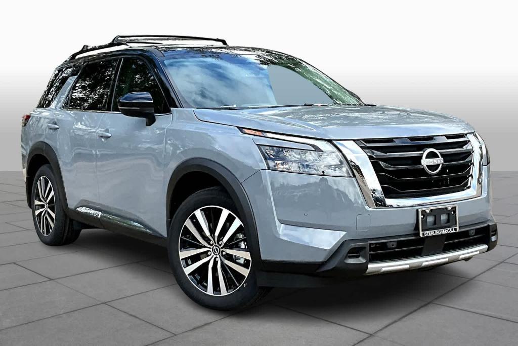 new 2025 Nissan Pathfinder car, priced at $52,025