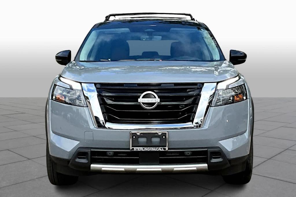 new 2025 Nissan Pathfinder car, priced at $52,025