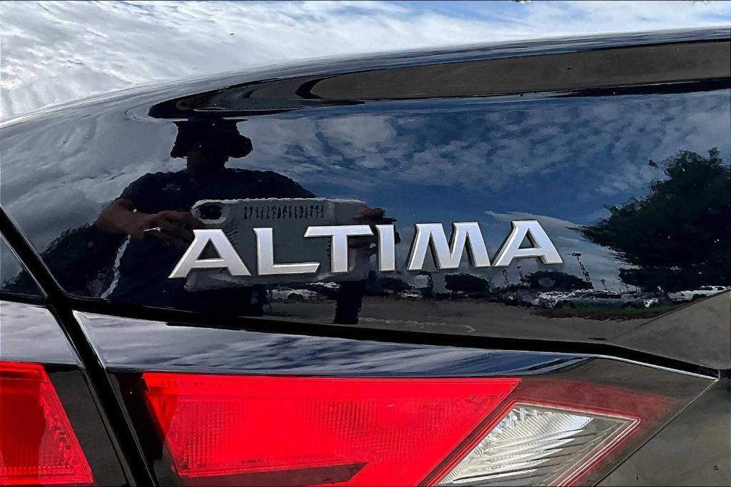 new 2025 Nissan Altima car, priced at $25,775