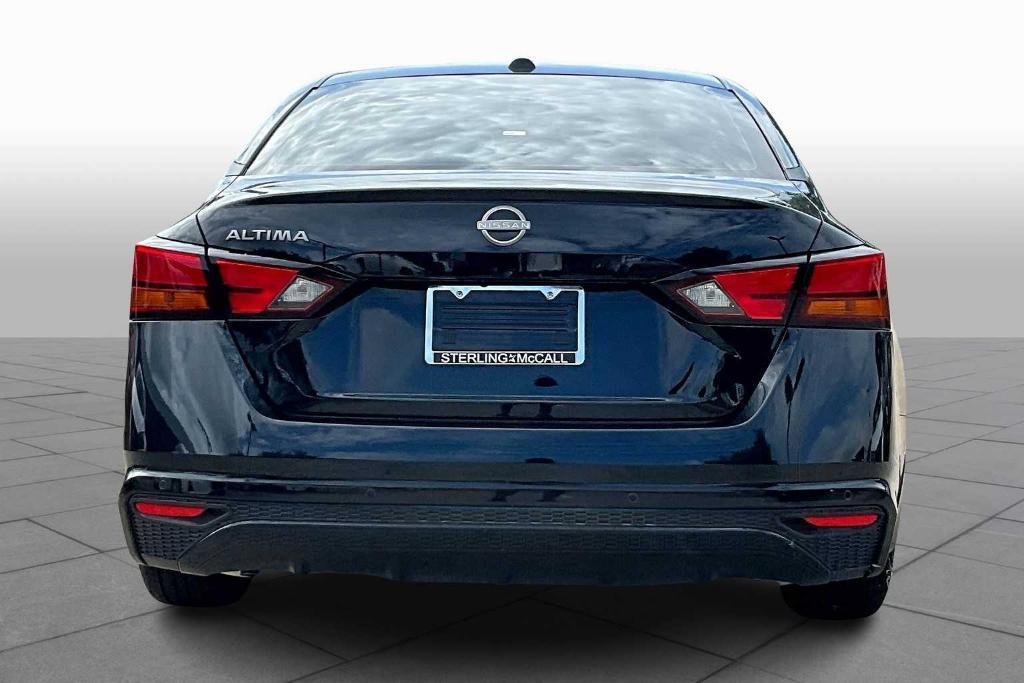 new 2025 Nissan Altima car, priced at $25,775