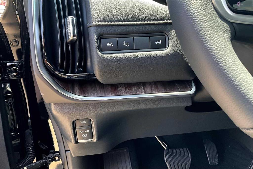 new 2025 Nissan Armada car, priced at $75,255