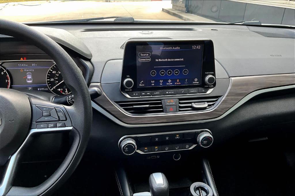 used 2023 Nissan Altima car, priced at $21,607