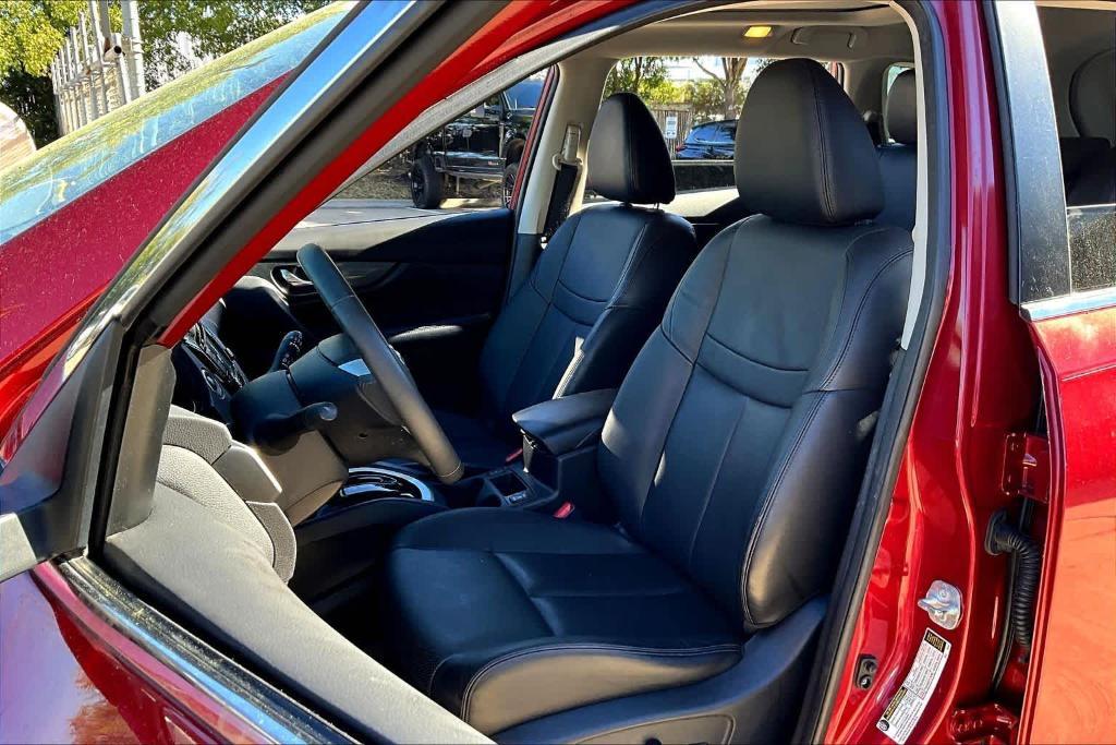 used 2014 Nissan Rogue car, priced at $12,295