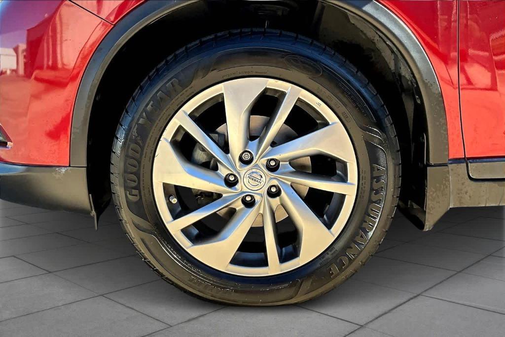 used 2014 Nissan Rogue car, priced at $12,295
