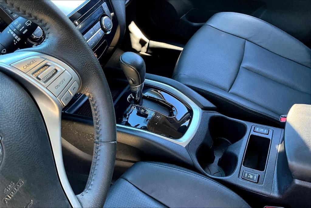 used 2014 Nissan Rogue car, priced at $12,295