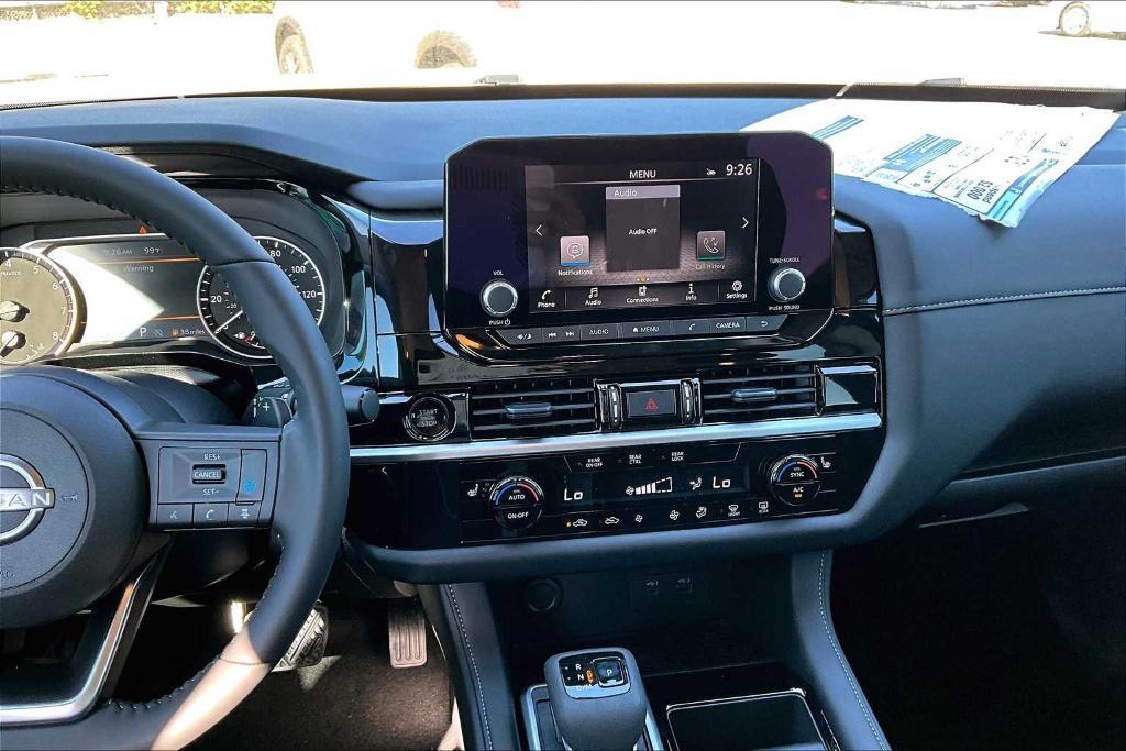 new 2025 Nissan Pathfinder car, priced at $33,223