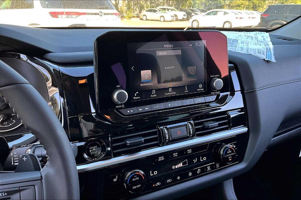 new 2025 Nissan Pathfinder car, priced at $33,223