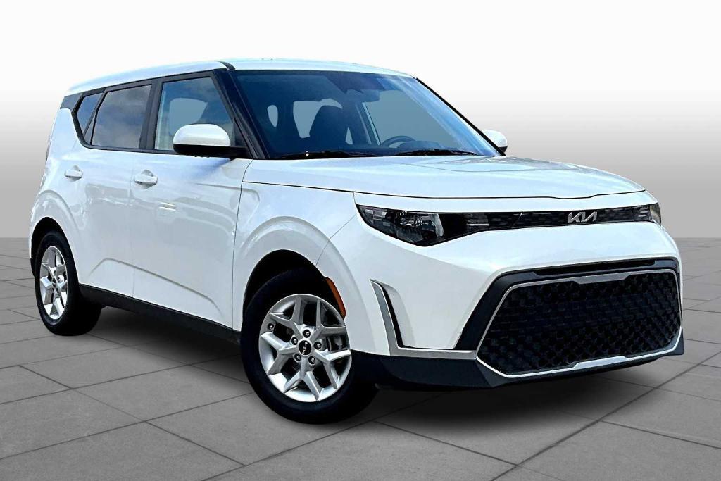 used 2023 Kia Soul car, priced at $17,672