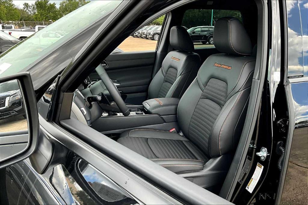new 2025 Nissan Pathfinder car, priced at $42,700