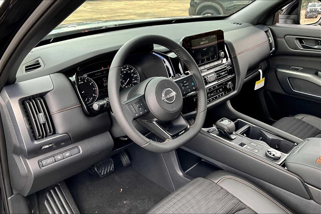 new 2025 Nissan Pathfinder car, priced at $42,700