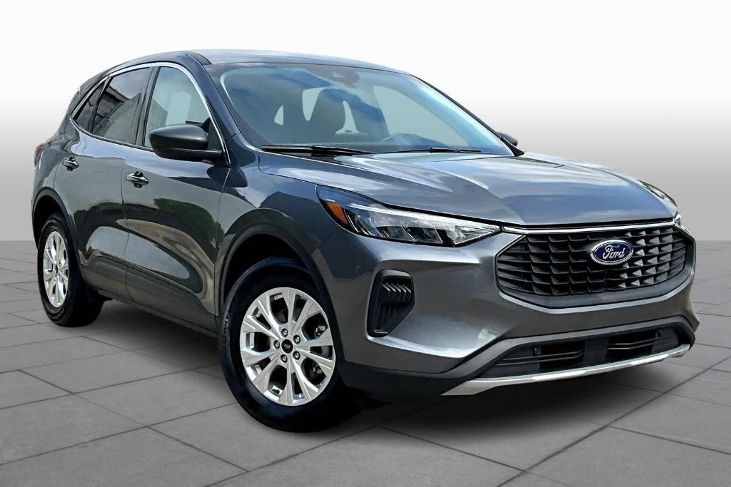 used 2024 Ford Escape car, priced at $25,400