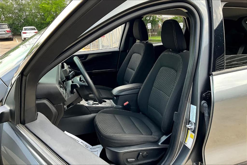 used 2024 Ford Escape car, priced at $25,400