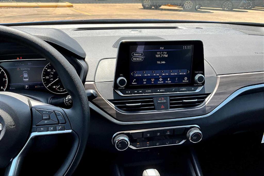 new 2025 Nissan Altima car, priced at $30,055