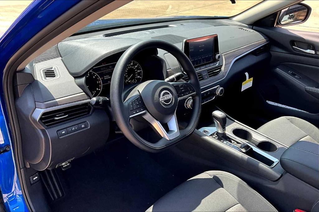 new 2025 Nissan Altima car, priced at $30,055