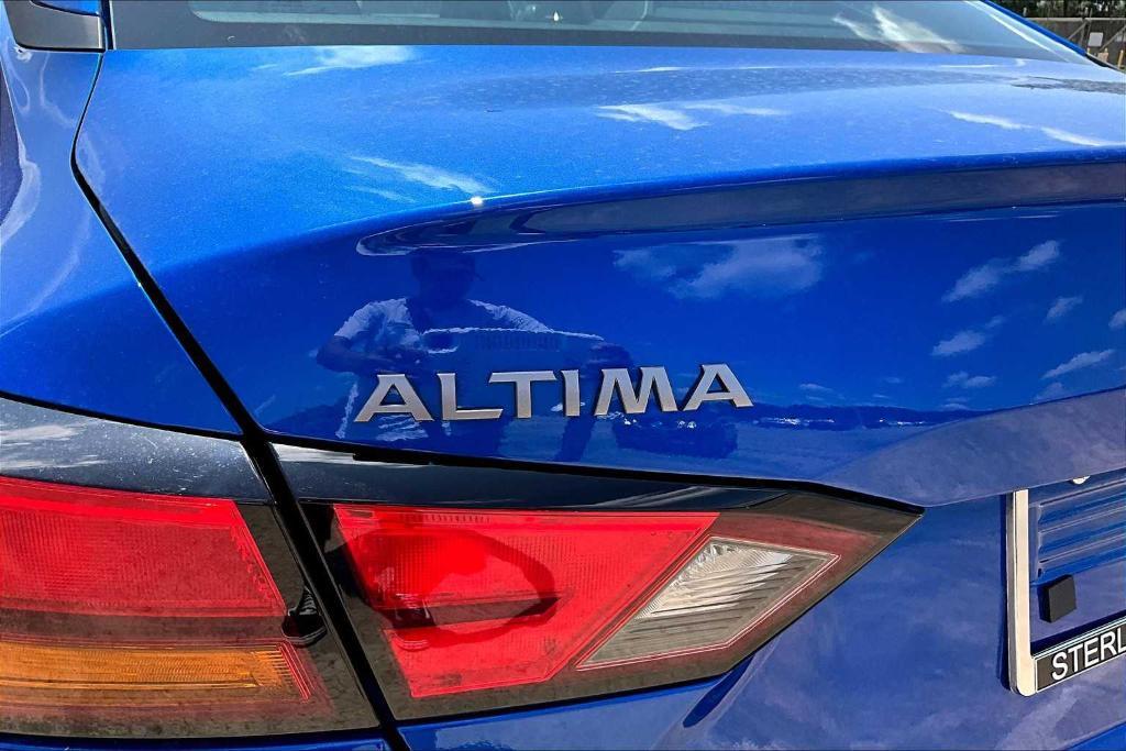 new 2025 Nissan Altima car, priced at $30,055