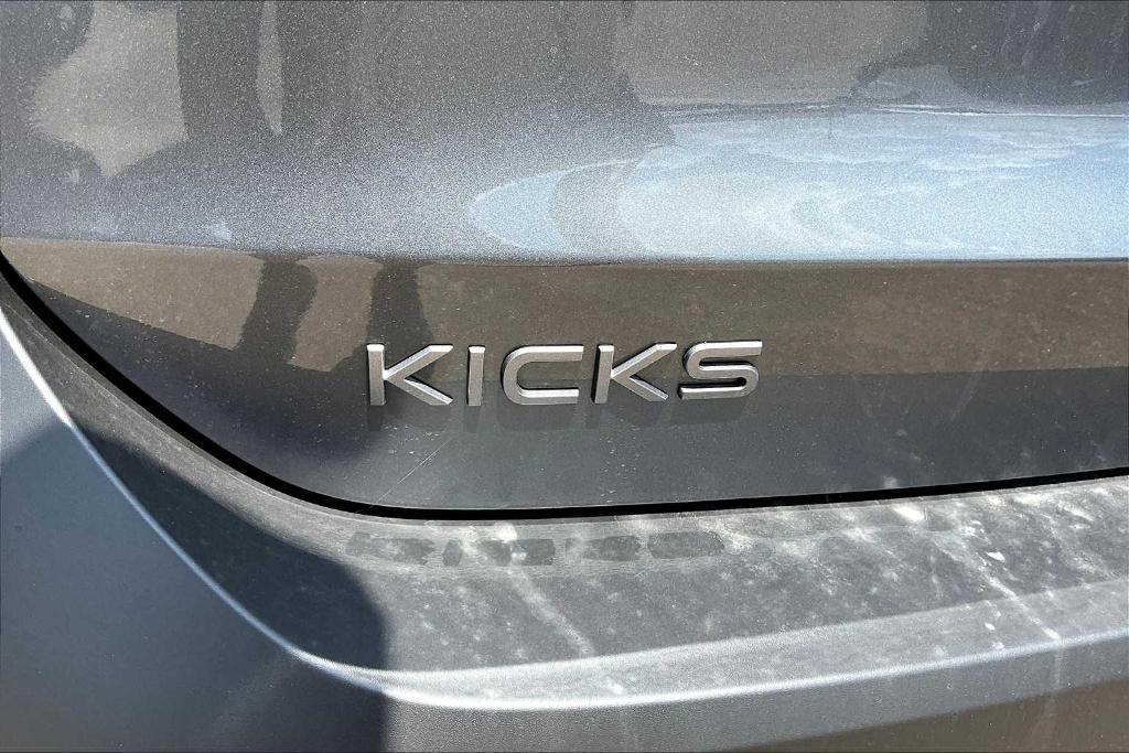 new 2025 Nissan Kicks car, priced at $24,418