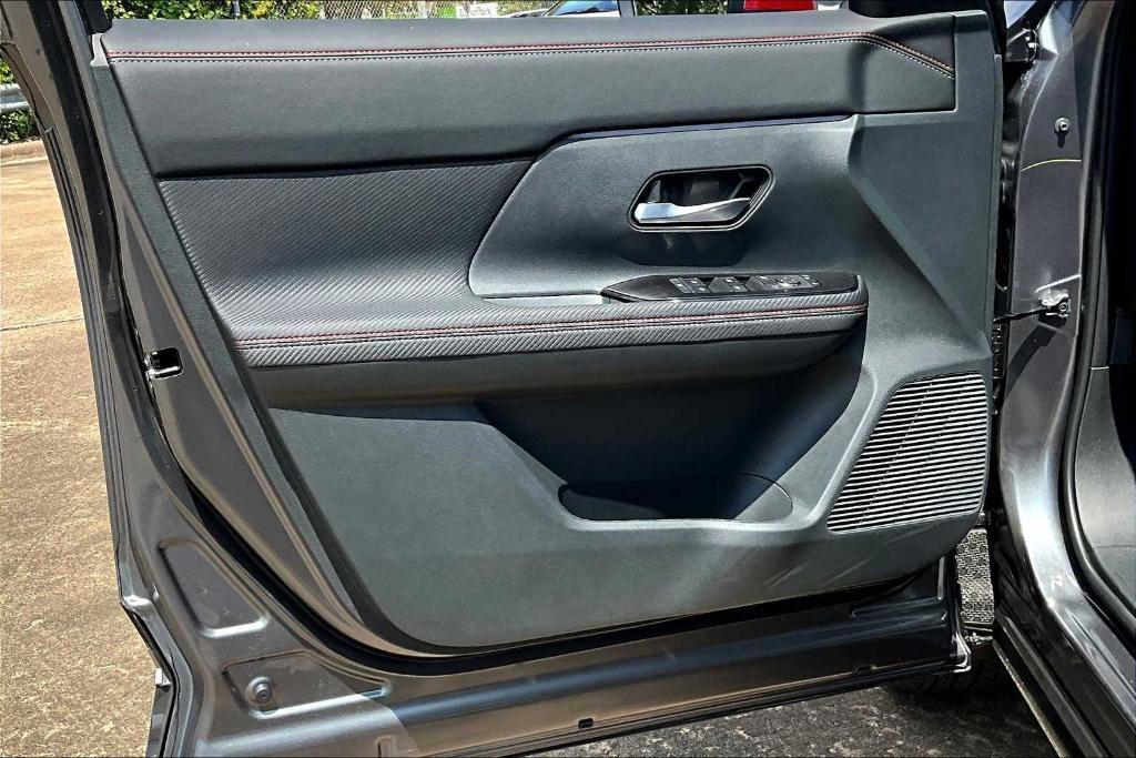 new 2025 Nissan Kicks car, priced at $24,418