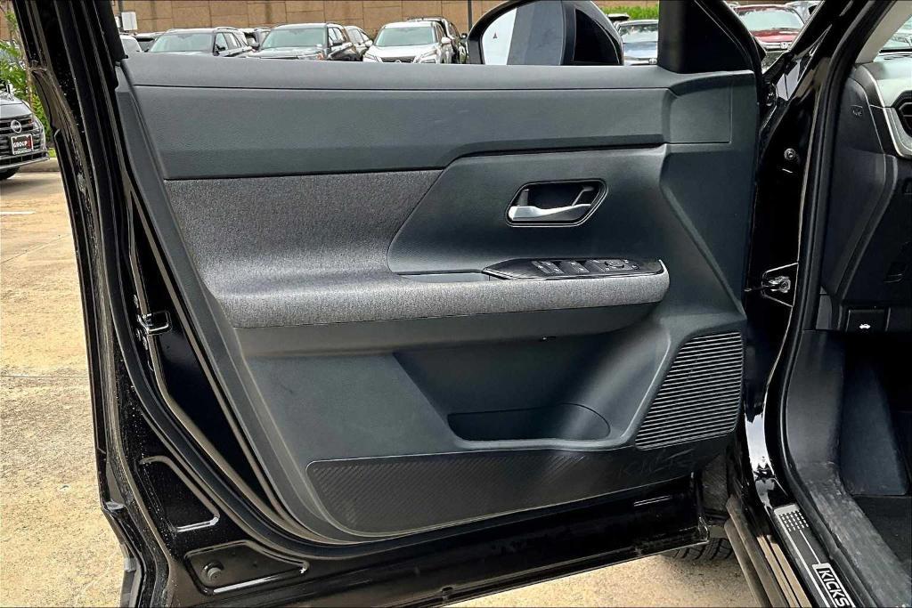 new 2025 Nissan Kicks car, priced at $26,435