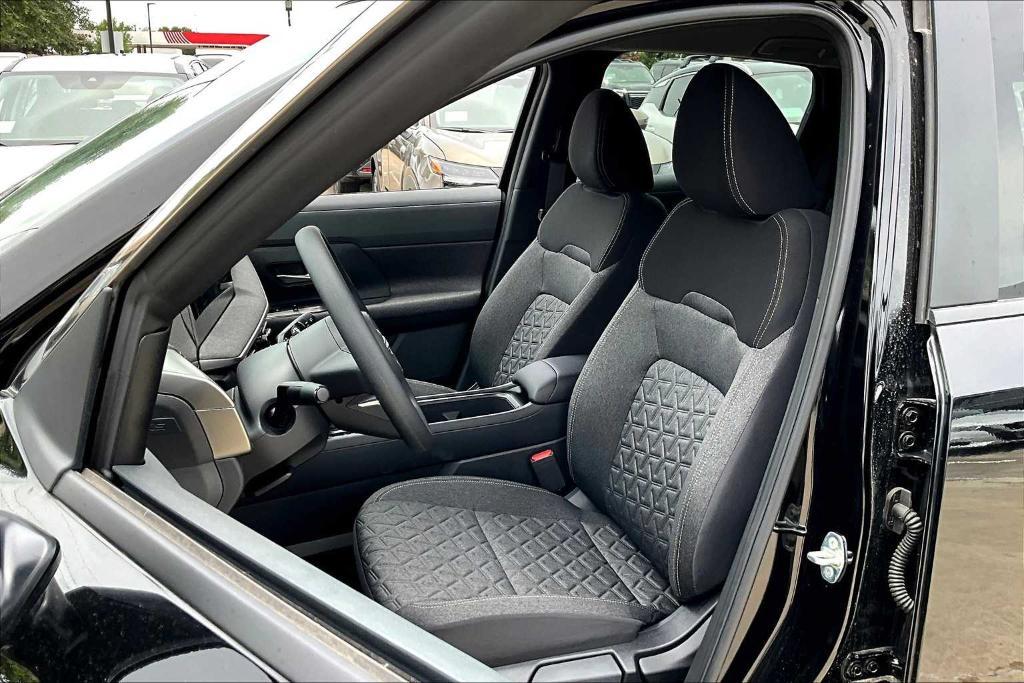 new 2025 Nissan Kicks car, priced at $26,435