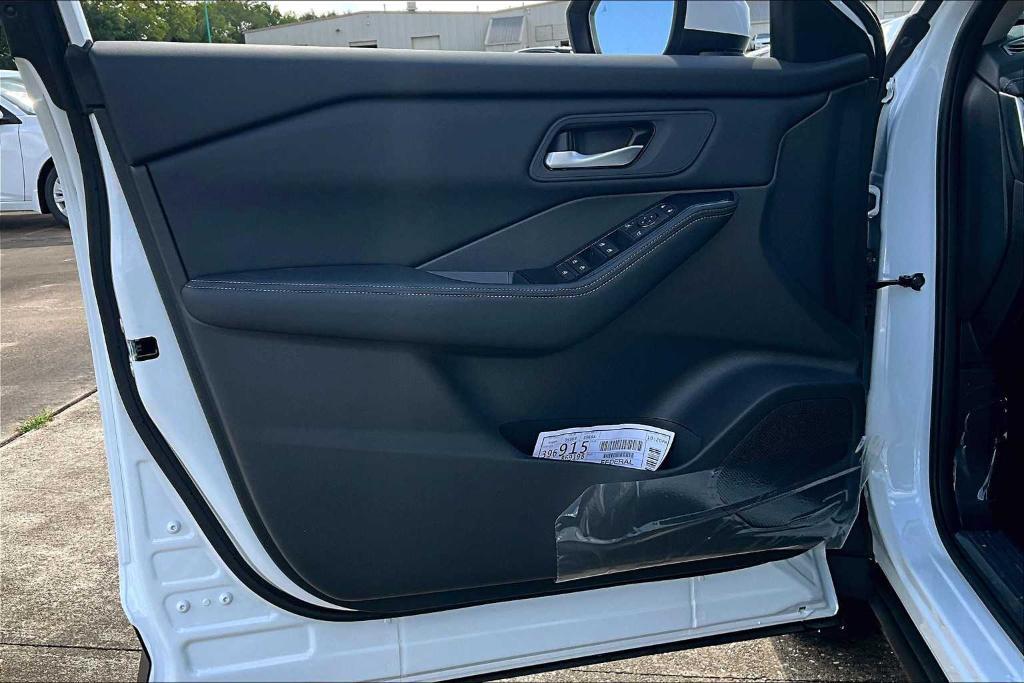 new 2025 Nissan Rogue car, priced at $29,450