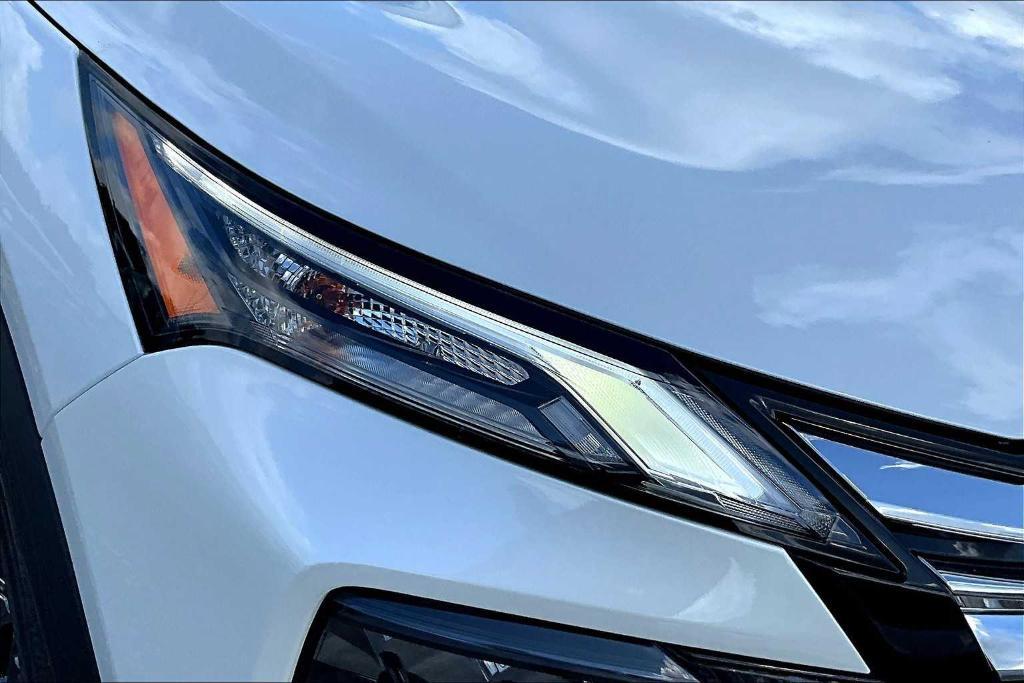 new 2025 Nissan Rogue car, priced at $29,450