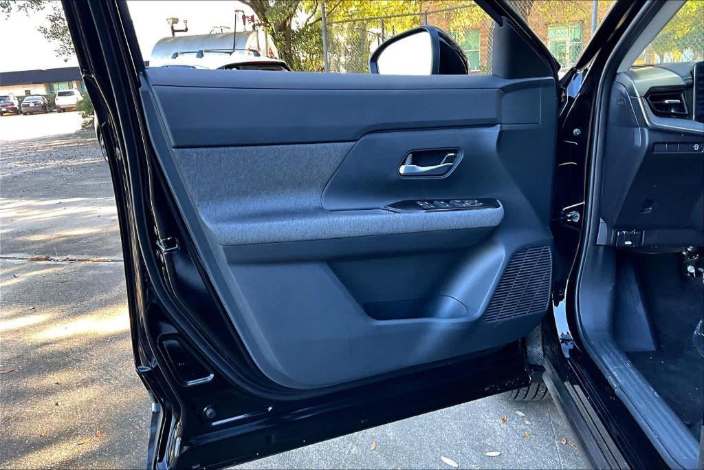 new 2026 Nissan Kicks car, priced at $25,195