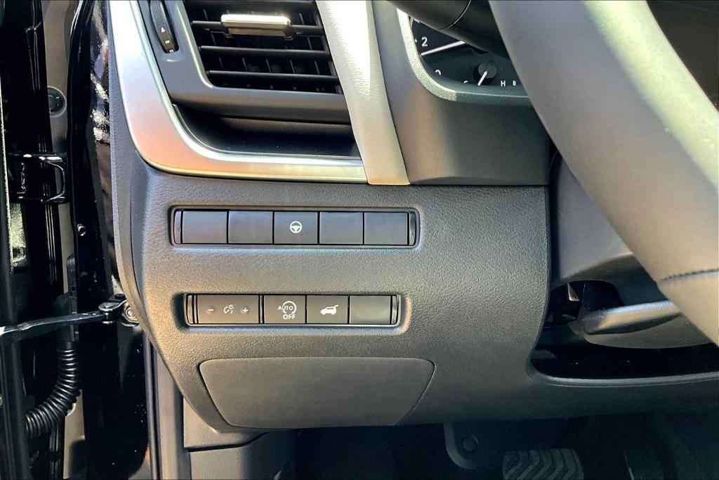 new 2025 Nissan Rogue car, priced at $31,895