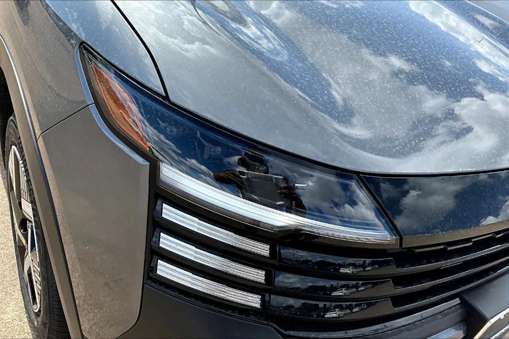 new 2026 Nissan Kicks car, priced at $25,785