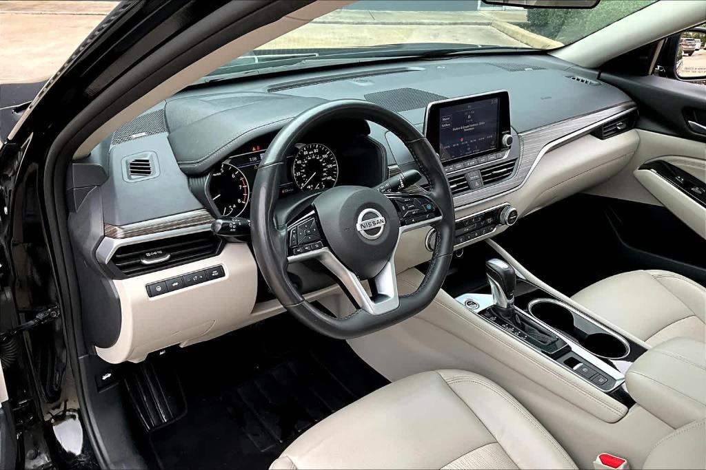 used 2022 Nissan Altima car, priced at $21,247