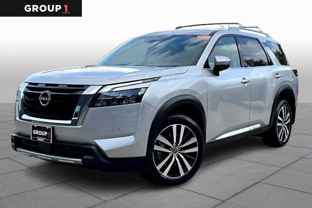used 2025 Nissan Pathfinder car, priced at $41,395