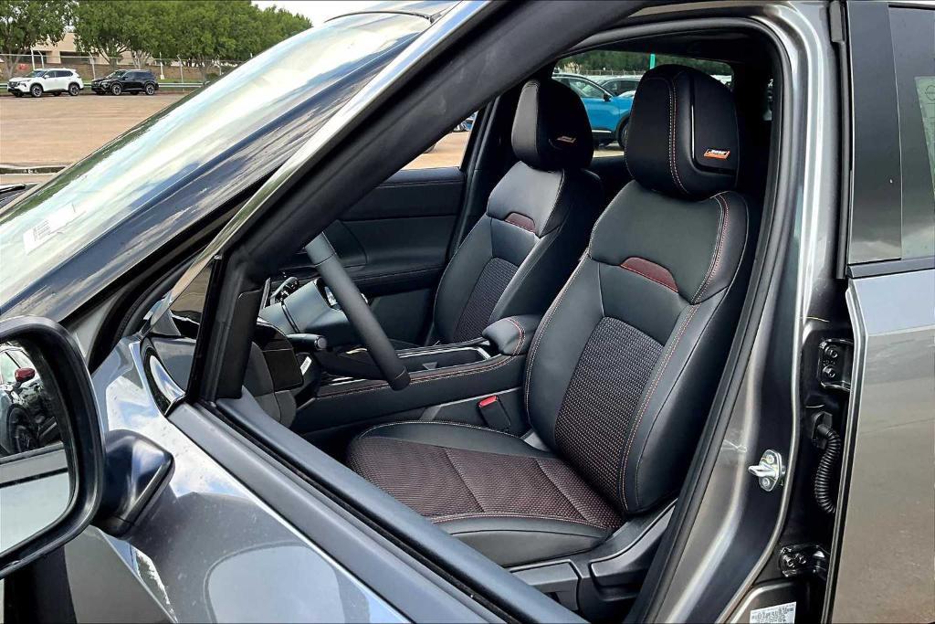 new 2025 Nissan Kicks car, priced at $28,651