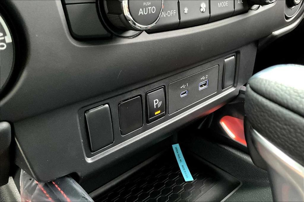 new 2025 Nissan Frontier car, priced at $40,020